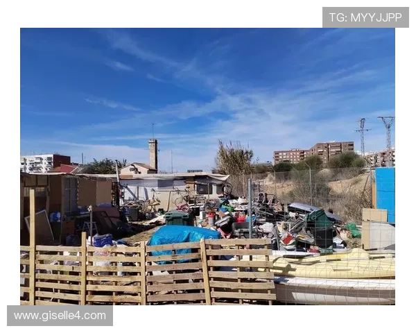 瓦伦西亚长期重建困局：对球队财务及竞争力形成持续制约