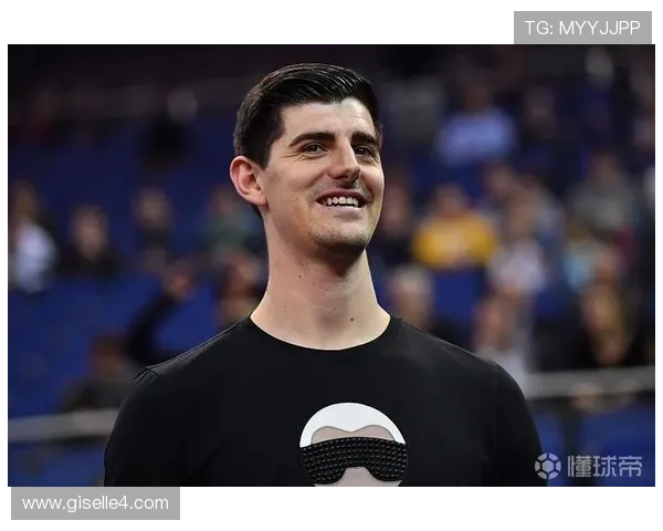 库尔图瓦三夺萨莫拉奖与门将冲击金球奖的上限分析 库尔图瓦三夺萨莫拉奖与门将冲击金球奖的上限分析