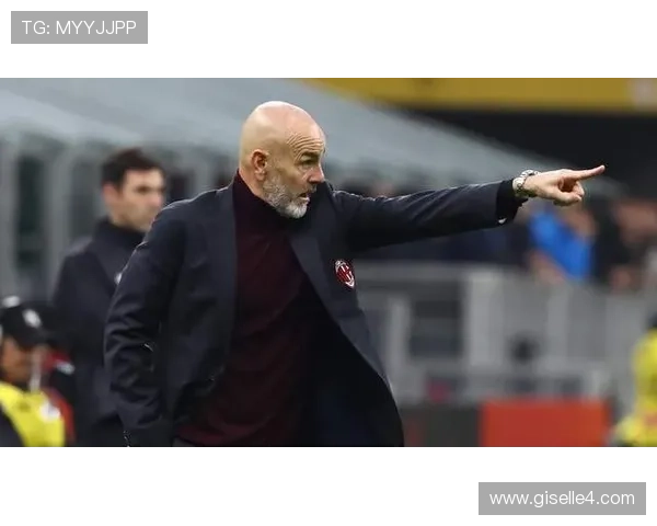 AC米兰战术困局显现:过度依赖莱奥单点爆破,中场失控或制约争四前景 AC米兰战术困局显现:过度依赖莱奥单点爆破,中场失控或制约争四前景